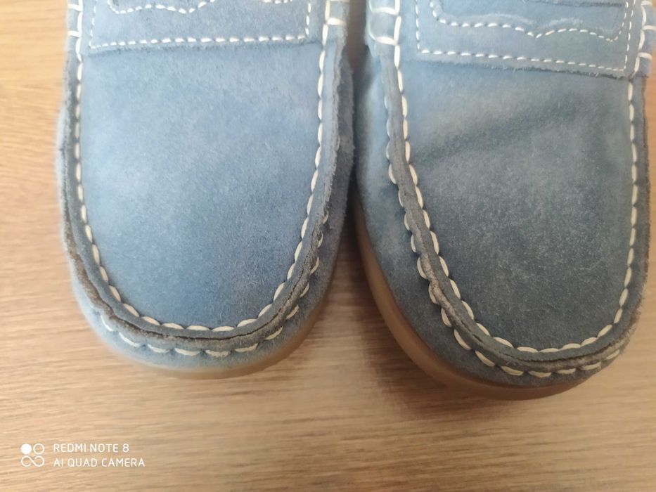 Замшеві лоферы-сліпони. туфлі для школярів. макасини