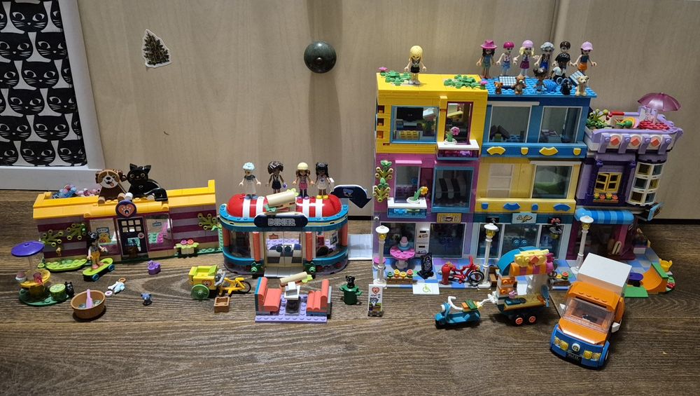 Lego Friends 41704, 41699, 41728 i 41719