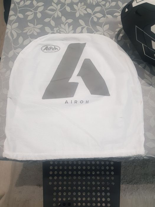 Capacete AIROH GP550 Tamanho s