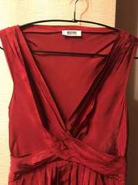 Продам червону сукню від moschino