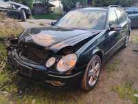 Mercedes E220 Lift Avantgarde / Arimatic  170KM 2008