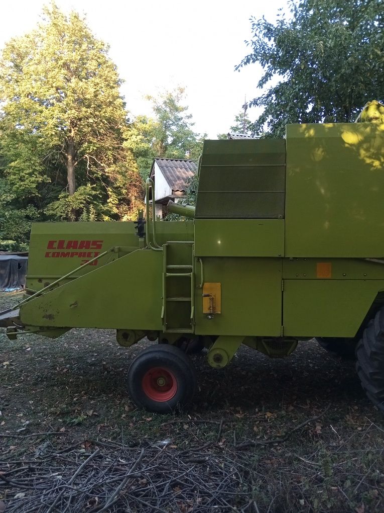 Продам комбайн Klaas compact 30