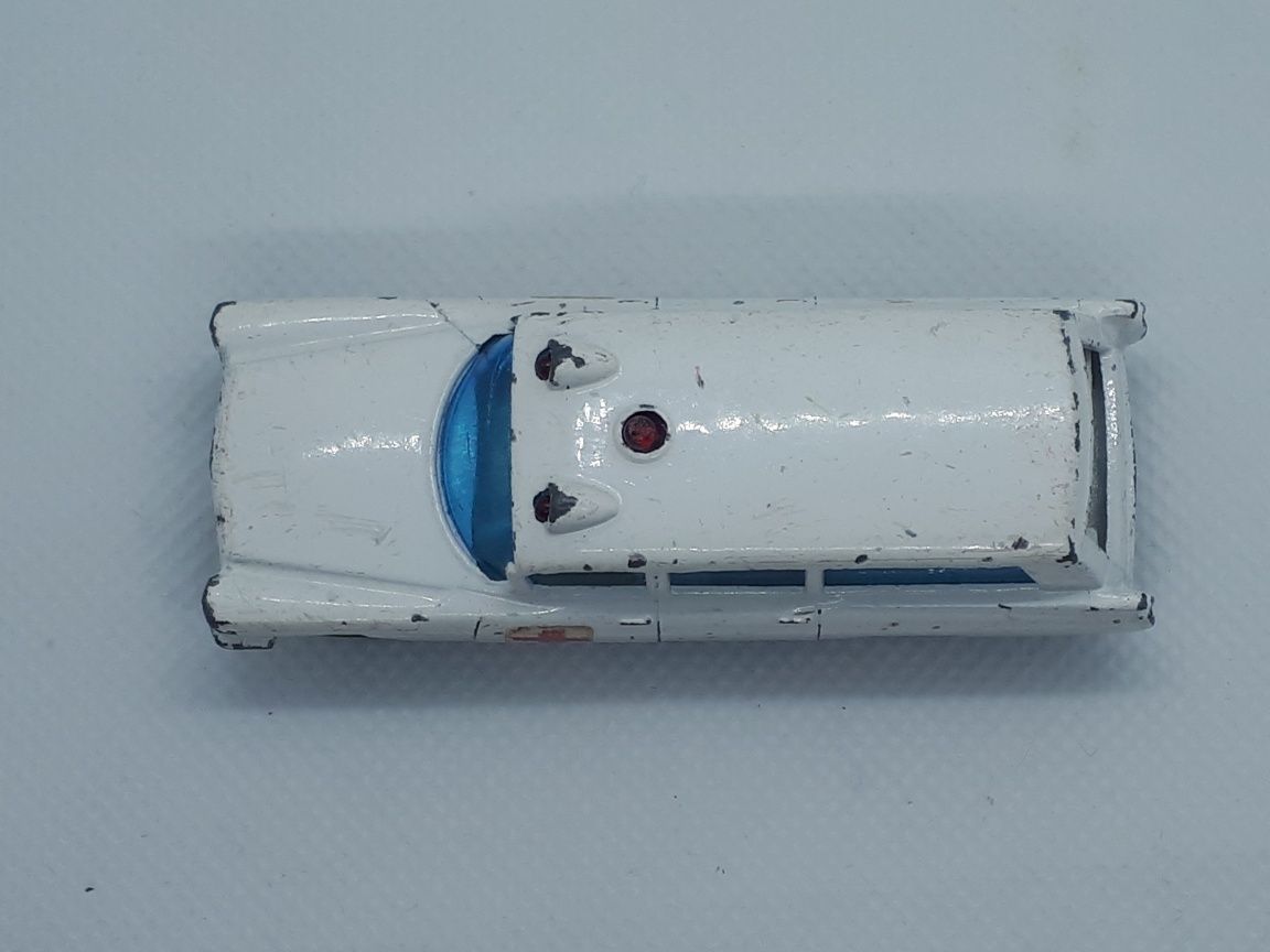 S&S Cadillac Ambulance no. 54 Lesney Matchbox