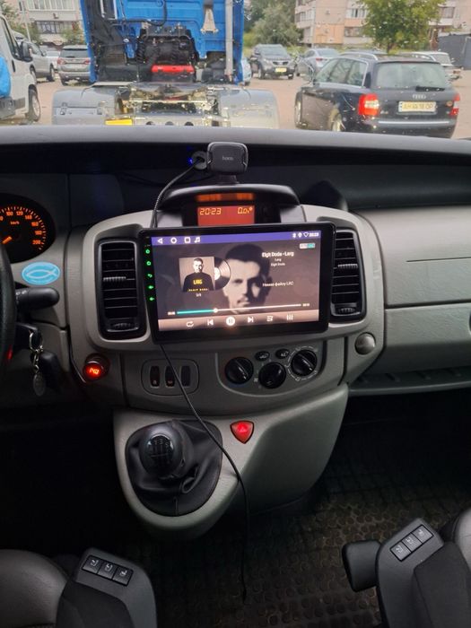 Андроїд магнітола для Renault Trafic, Opel Vivaro 10 дюймів, CarPlay