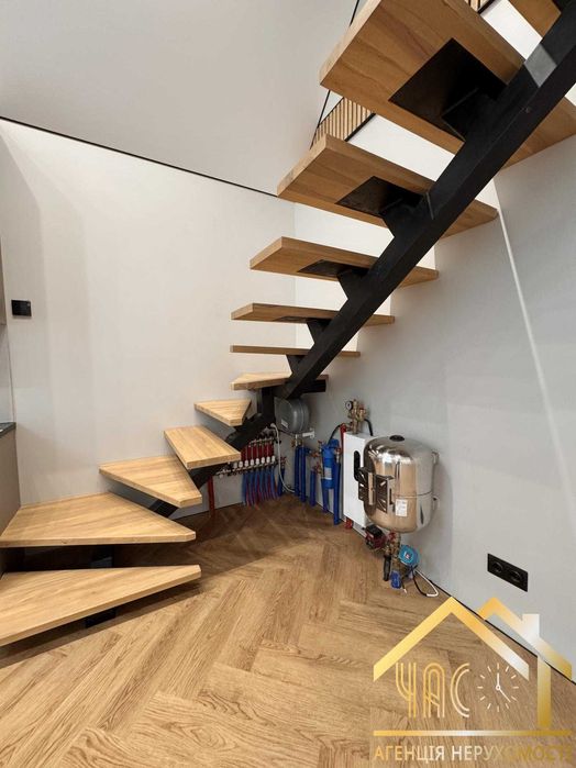 Таунхаус з новим ремонтом та газом! БЕЗ КОМІСІЇ!