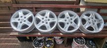 Felgi 5x114,3x15 nissan