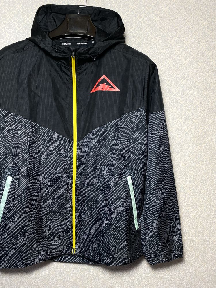 Куртка ветровка Nike Trail acg L размер