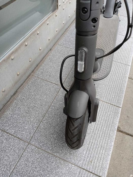 Hulajnoga Xiaomi Mi Essential Black, jak nowa  Gwarancja, Kraków