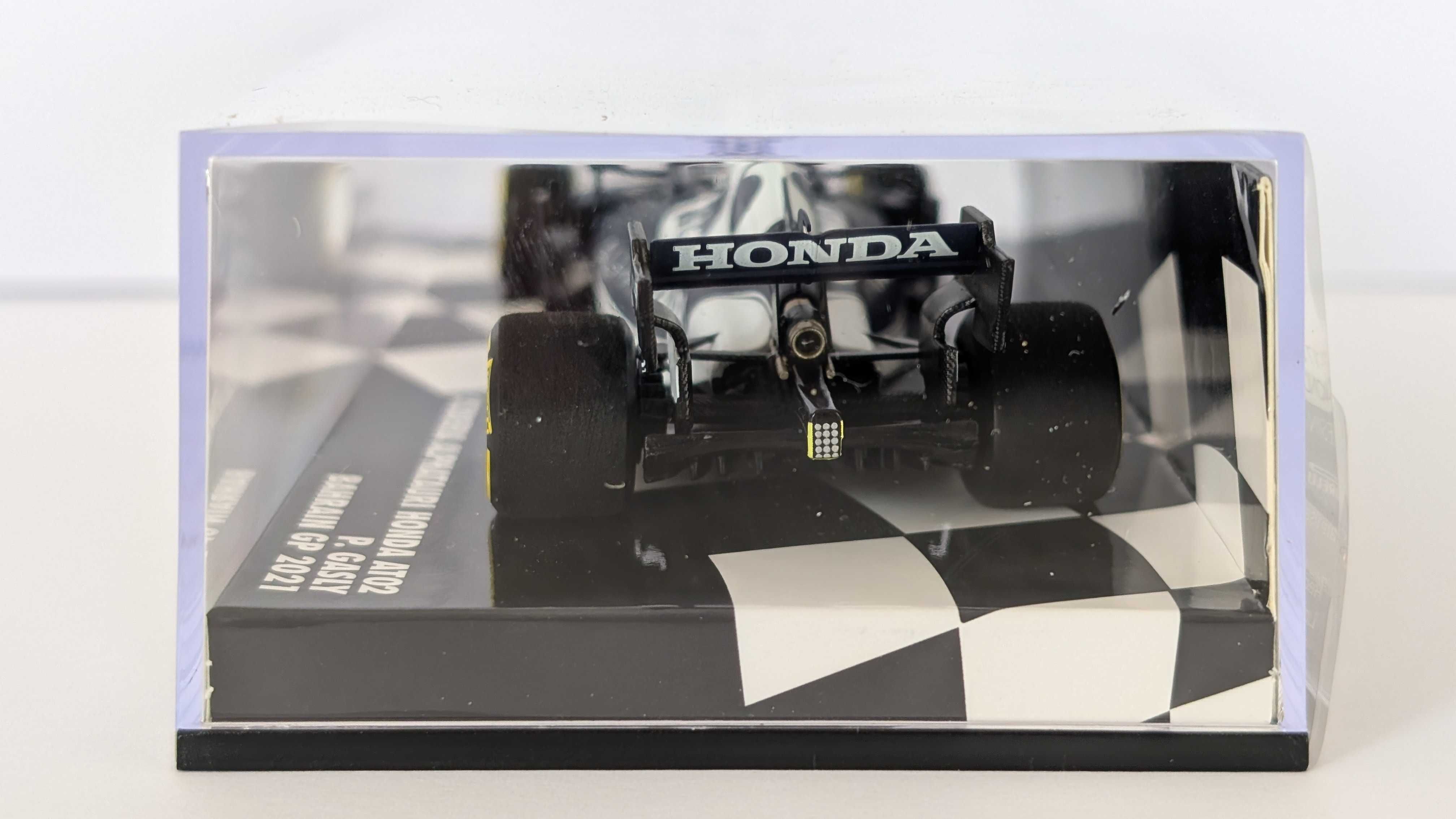 Minichamps F1 1:43 Alphatauri Honda AT02 Pierre Gasly Bahrain GP 2021