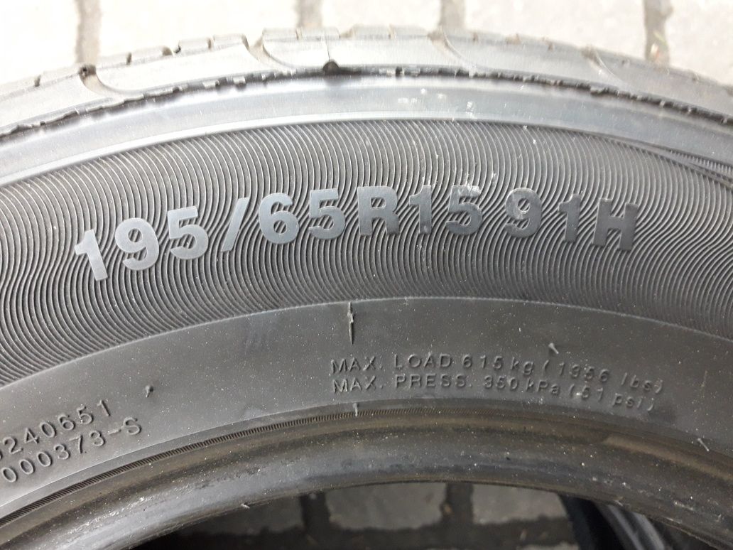 KUMHO 195/65R15 91H , pojedyńcza opona letnia .