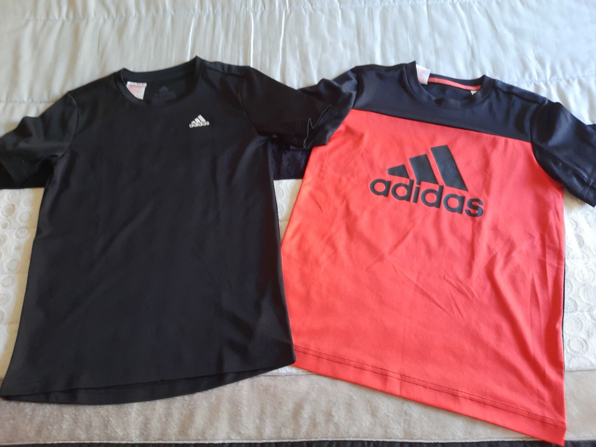 2 T' Shirts Adidas Menino - 9/10 Anos