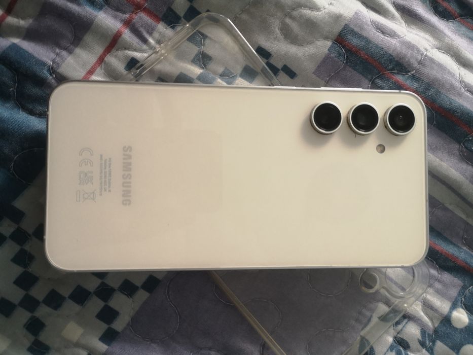 Samsung s23 fe como novo