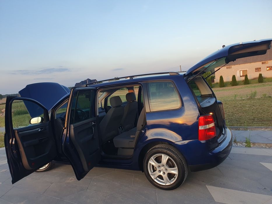 VW TOURAN 1.9TDi 105KM * * TomCar Skup-Sprzedaż-Zamiana * *