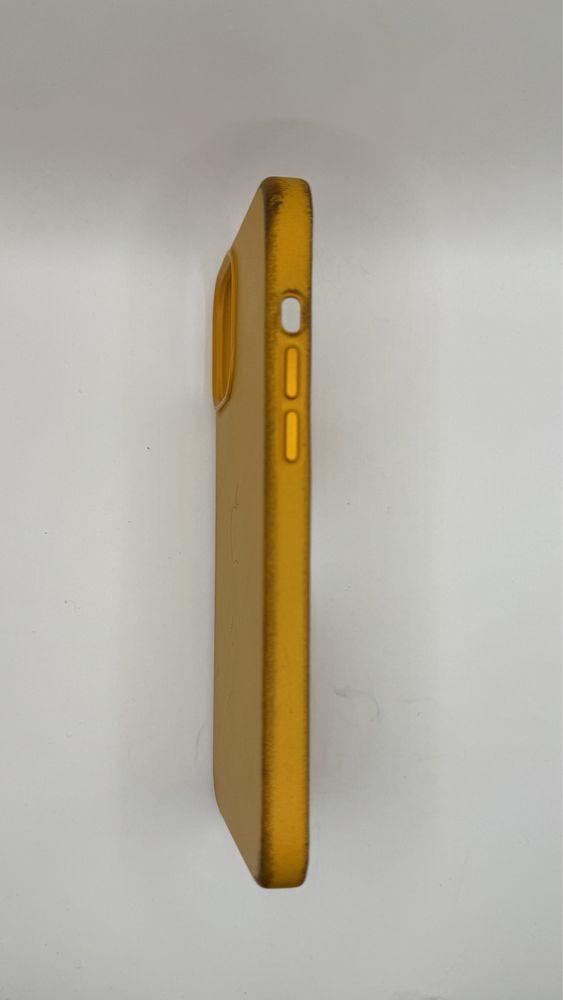 Oryginalne Skorzane Etui Iphone 12 Pro Max w kolorze Yellow