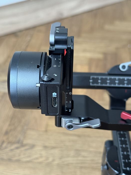 Стабілізатор відеозйомки DJI RS 3 Mini