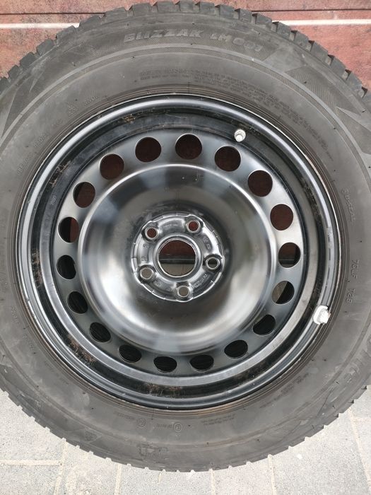 Koła zimowe Skoda VW SEAT 215/65R17 99H 5x112 ET38 SENSOR !!!