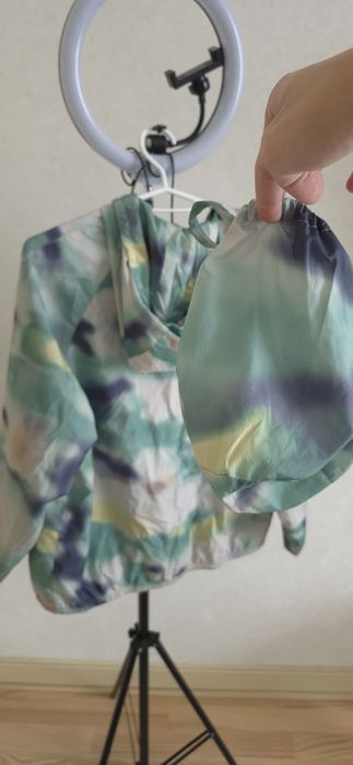 Джинси zara 158-164 вітровка zara 152 шорти джинсові 170 та 164