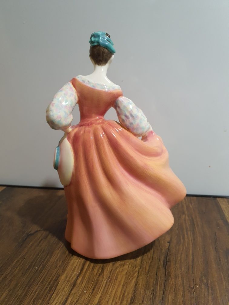 Figurka Royal Doulton Fair Lady (Coral Pink) HN 2835