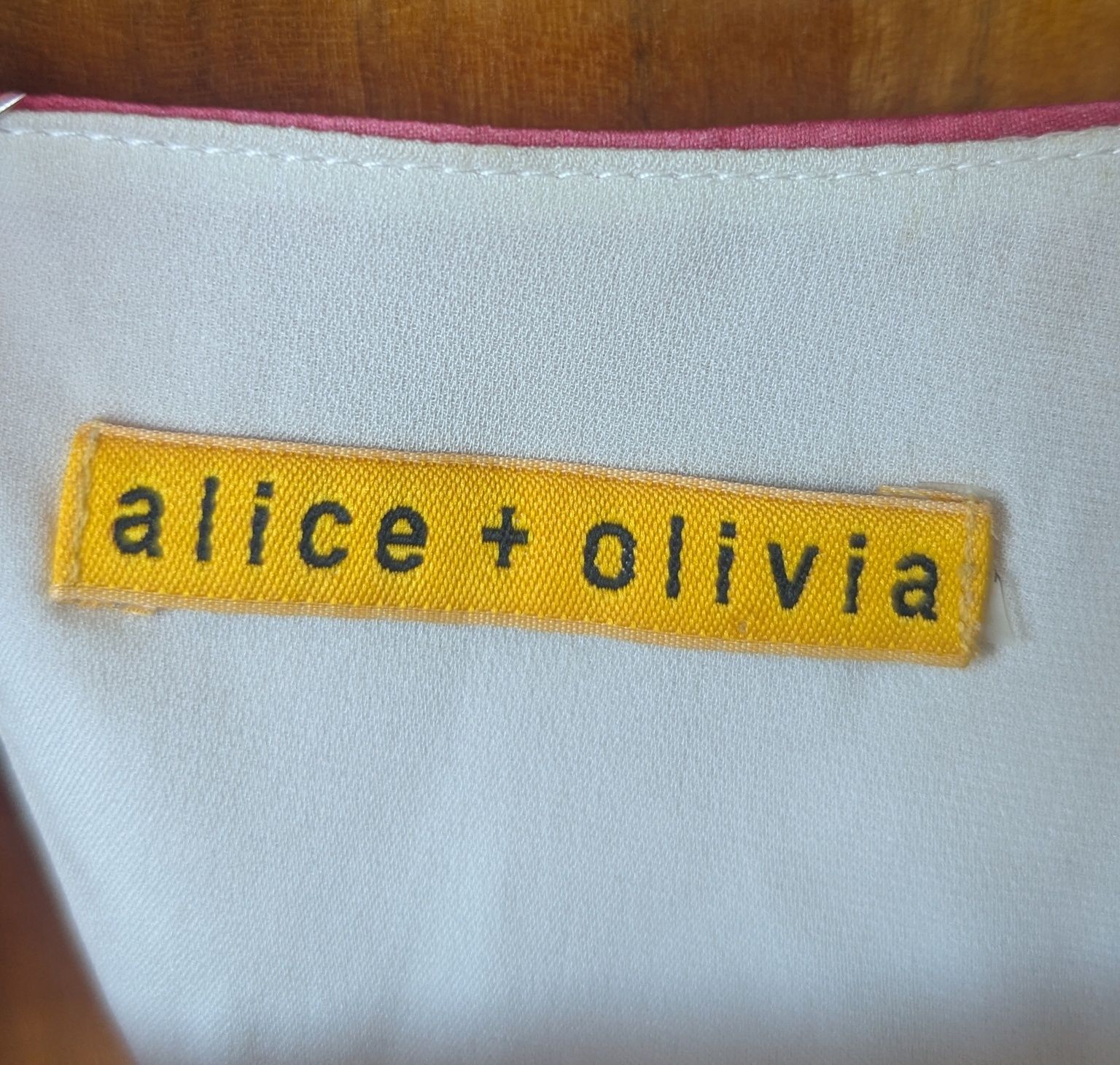 NOWA! Ekskluzywna 100% jedwab sukienka imprezowa Alice + Olivia. r.S!!