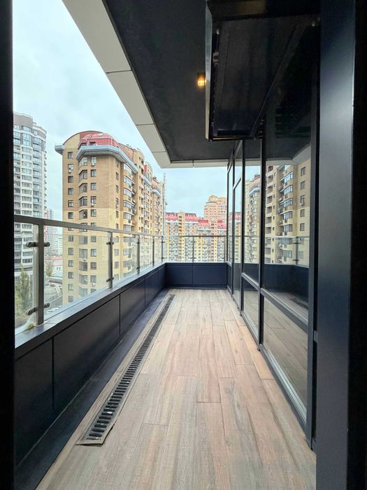 Вперше. Преміум-клас, ЖК Skyline, 3 спальні і вітальня, Коновальця 26а