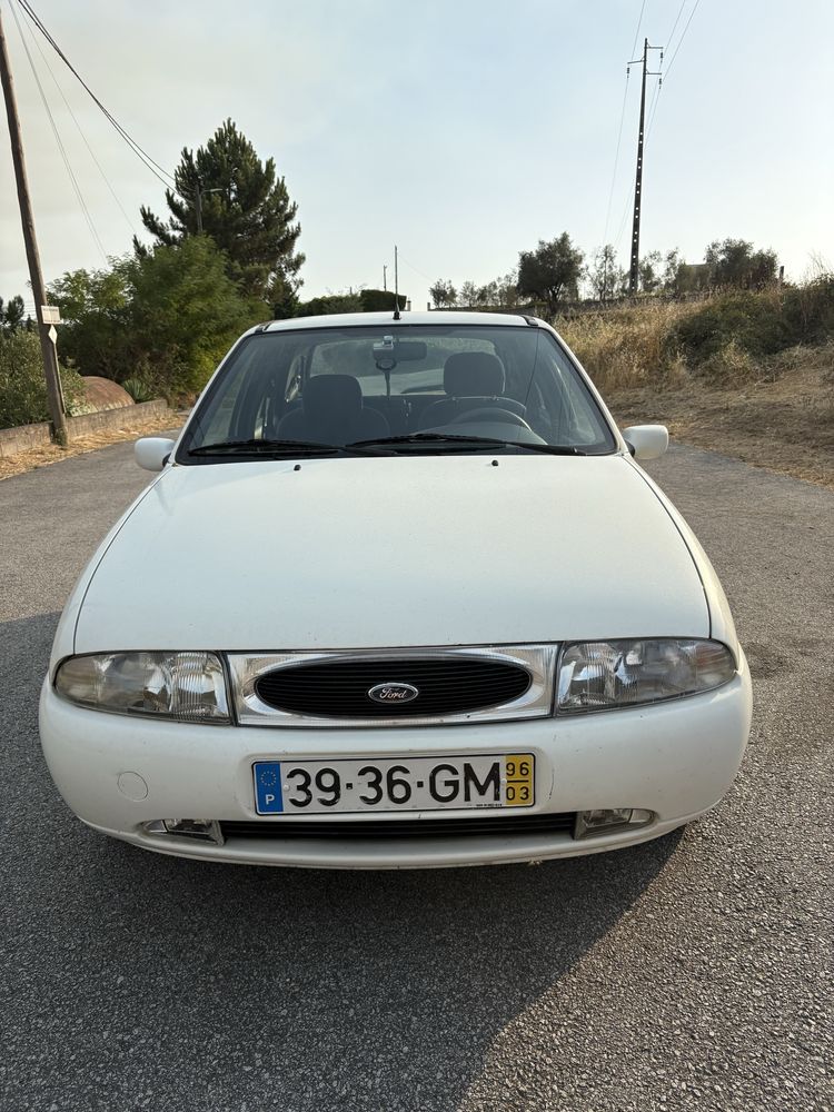 Ford Fiesta Ghia 1.3 - 1996
