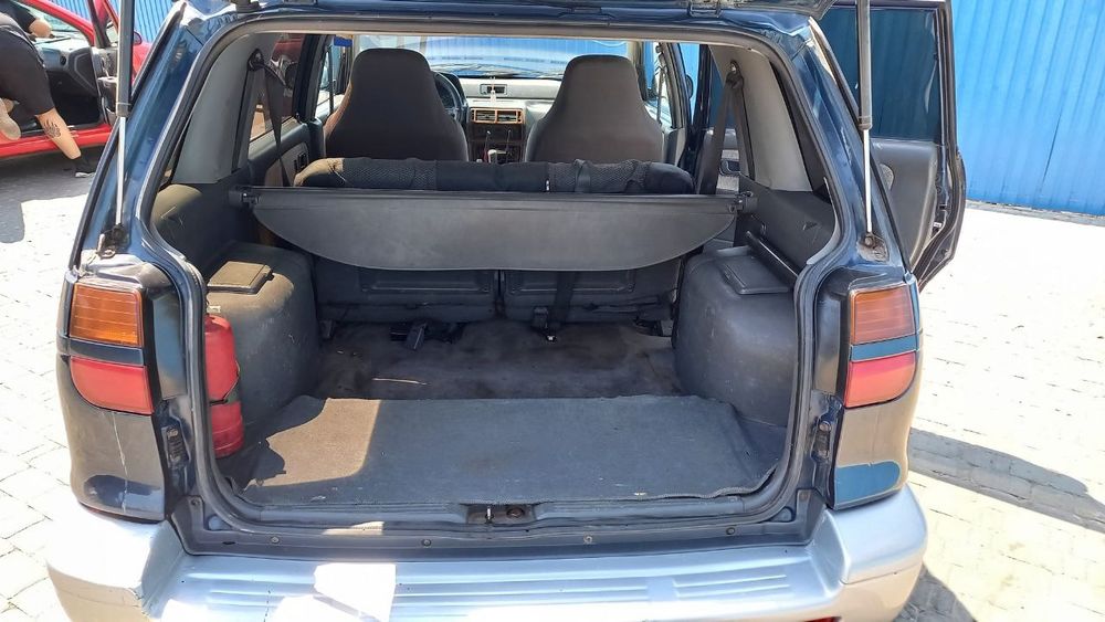 Митсубиши Спэйс Вагон