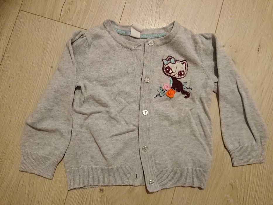 Sweterek z kotkiem hm rozmiar 80 dla dziewczynki