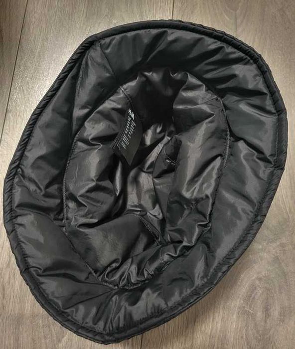 H&M 128 - 146 czarny kapelusik ocieplany watolina na zimę