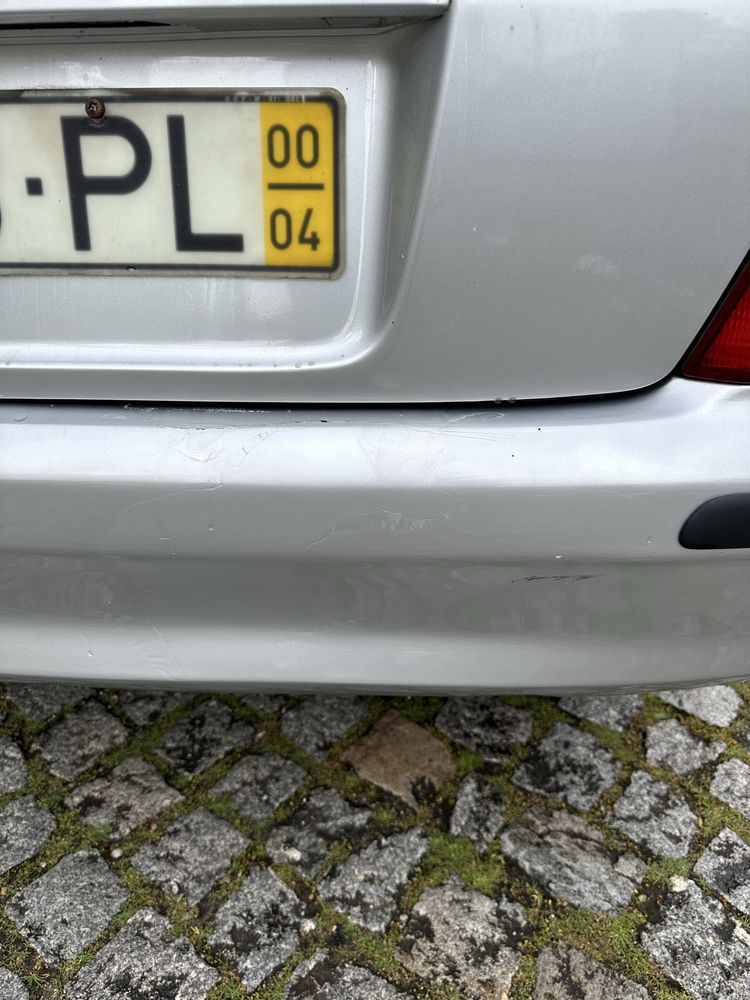 Mazda 323 125mil km