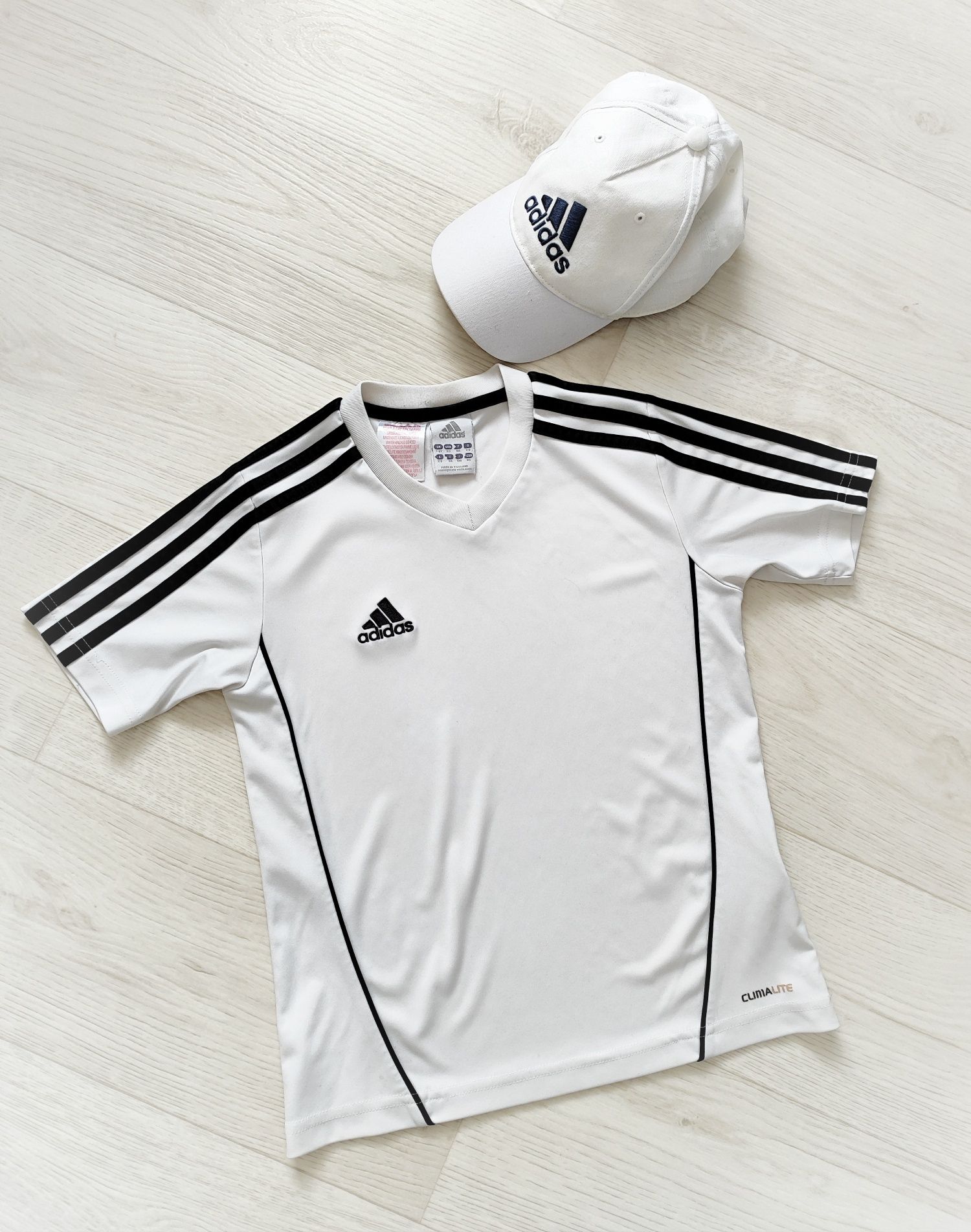 Футболка  Adidas