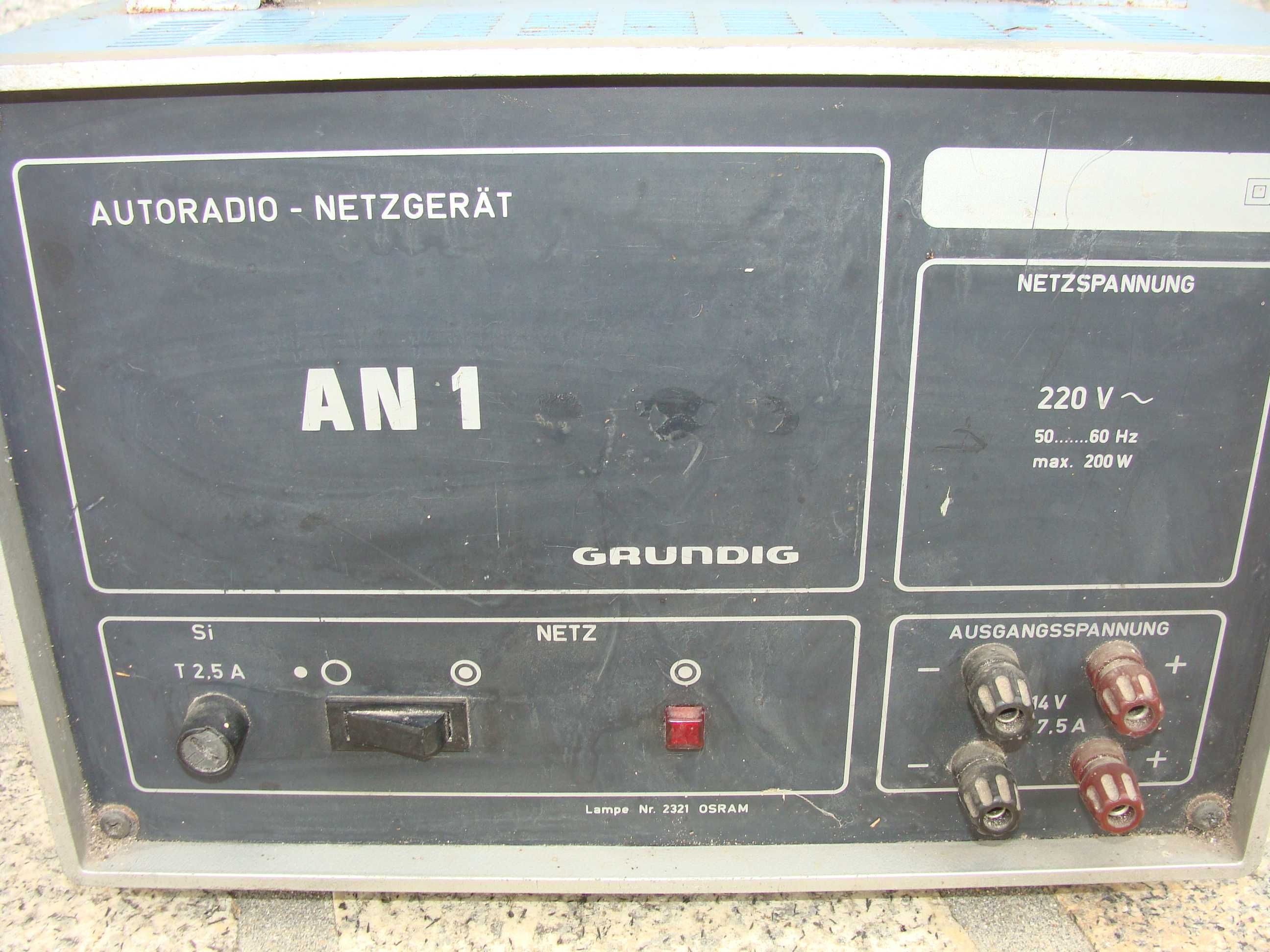Grundig Autoradio-Netzgerät AN 1