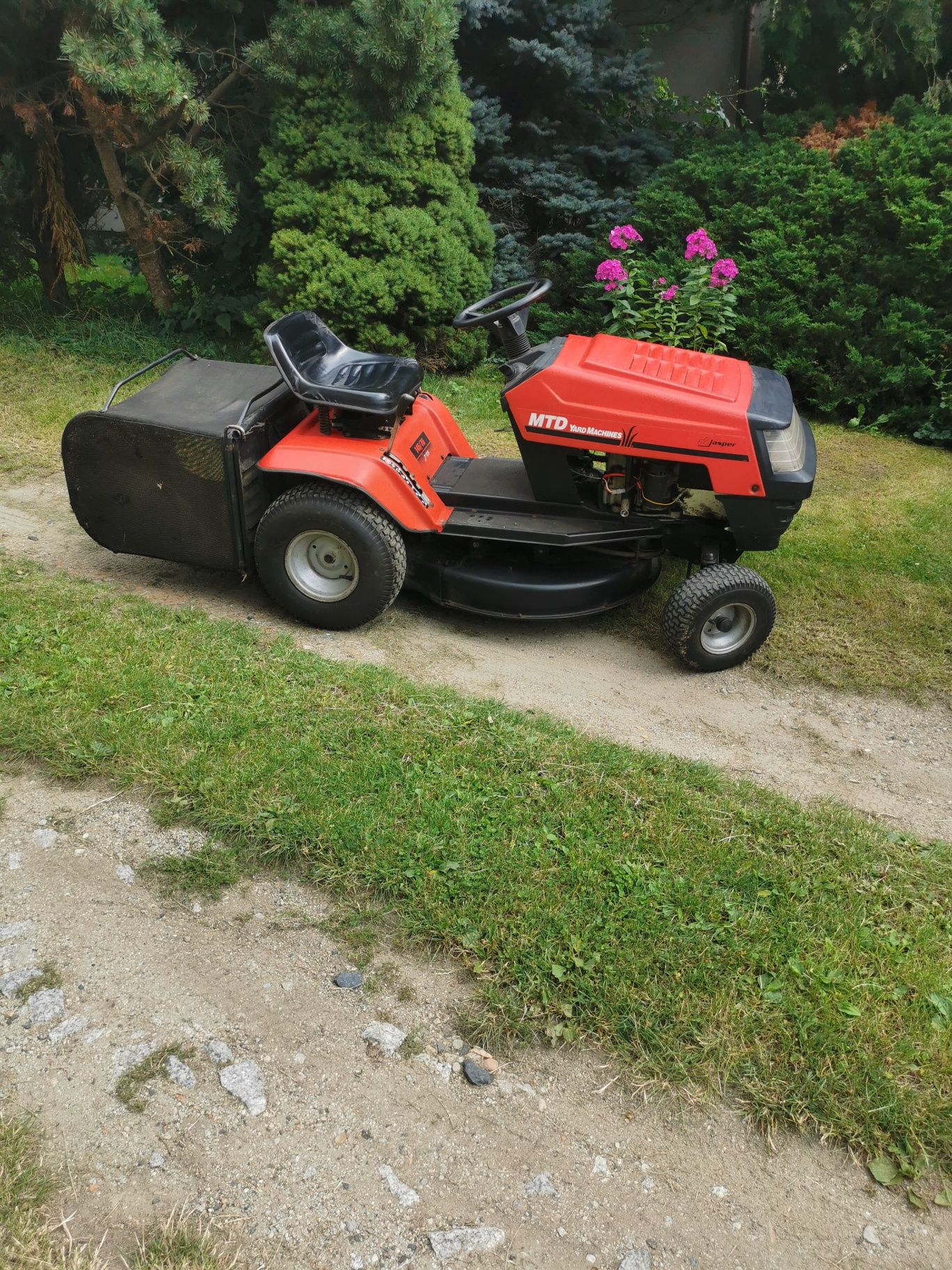 Kosiarka traktorek MTD