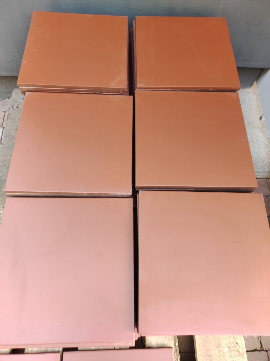 Płytki ceramiczne schodowe zewnętrzne