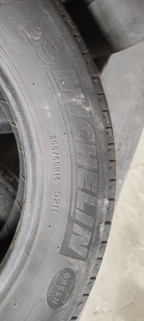 Резина Michelin 205/60/16 цена за 4 колеса