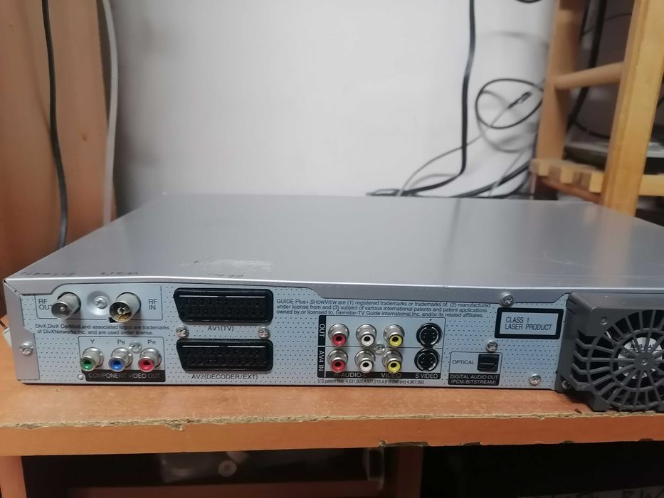 Nagrywarka Panasonic DMR-EH56 HDD160GB pilot