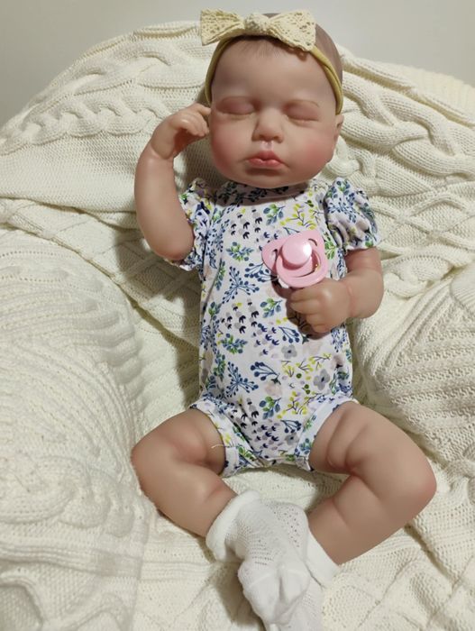 Nowa winylowa lalka typu Reborn