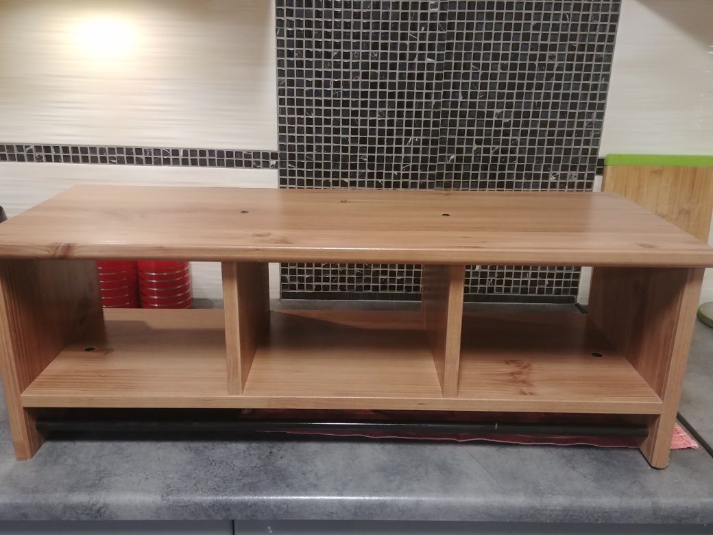 Szafka, Ikea półka do zawieszenie na czapki, szaliki, płaszcze