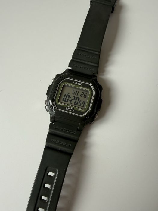 Чоловічий годинник casio f108wh military green