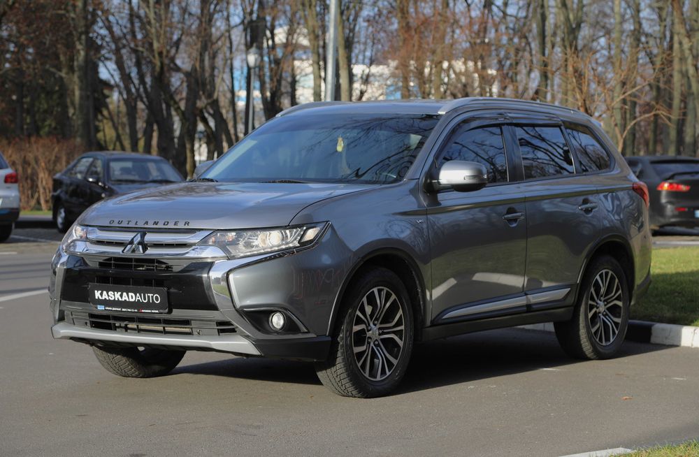 Mitsubishi Outlander 2016