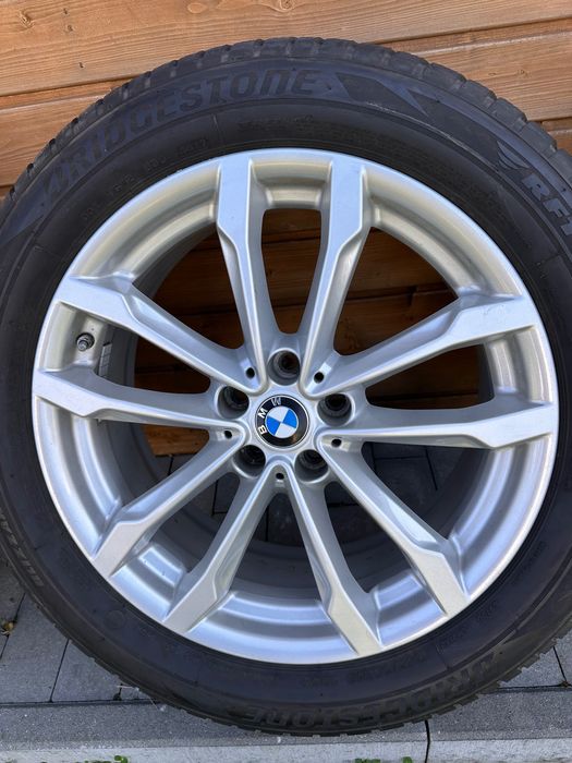 Komplet Oryginalnych kół
 Bridgestone do BMW X3/X4 245/50 R19