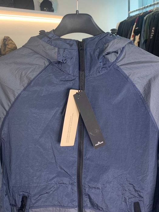 Куртка STONE ISLAND 42020 Nylon Metal Watro-TC in Econyl Jacket Blue