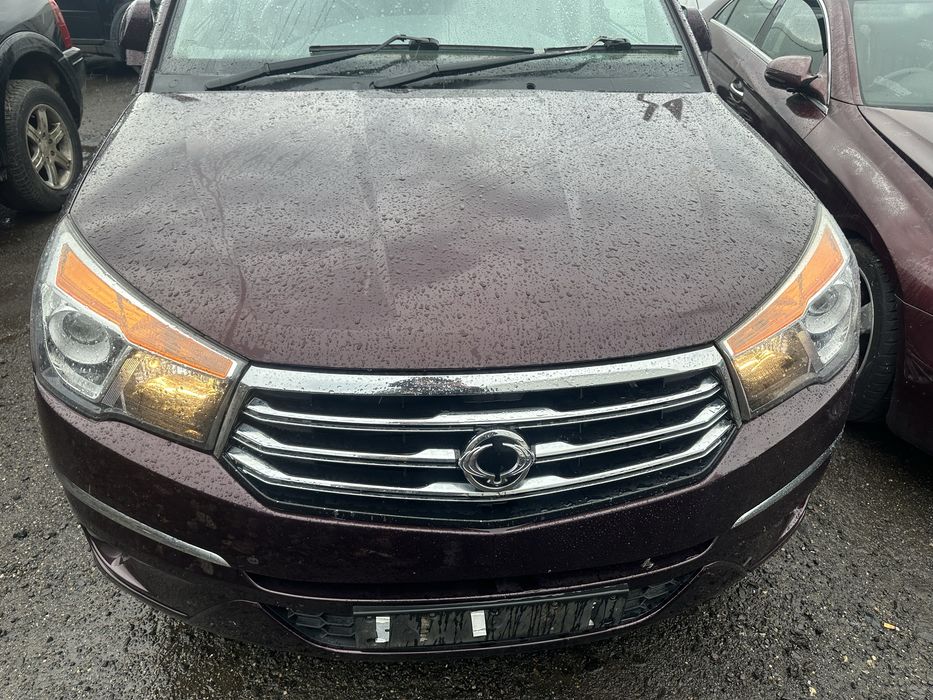 Ssangyoung Rodius silnik 2.0d 2015r,Anglik z kluczykami