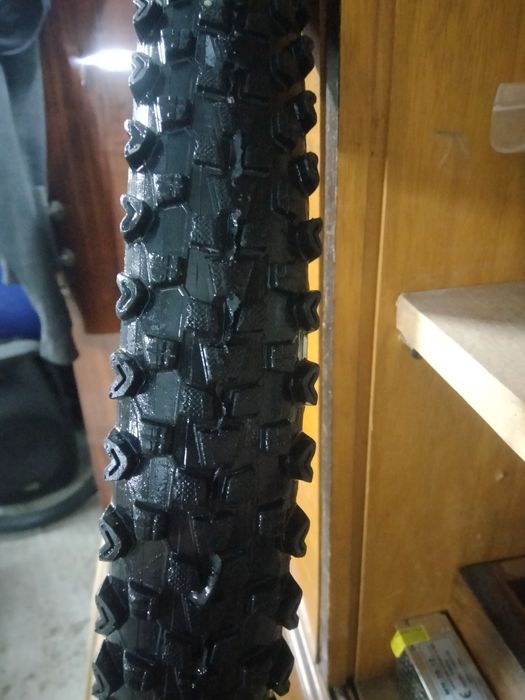 Продам резину на велосипед