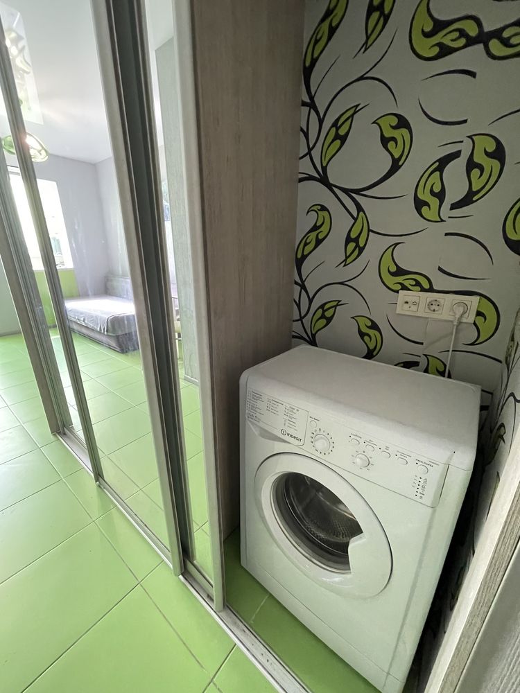 Продам 1 комнатную студию, ЖК Воробьевы Горы, Академика Павлова