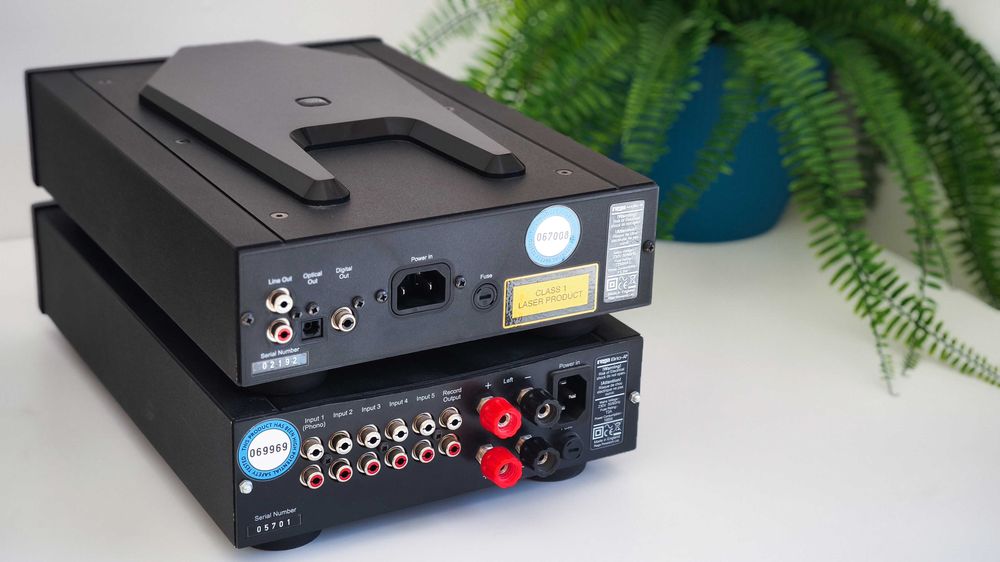 Wzmacniacz Rega BRIO-R plus CD Rega APOLLO-R