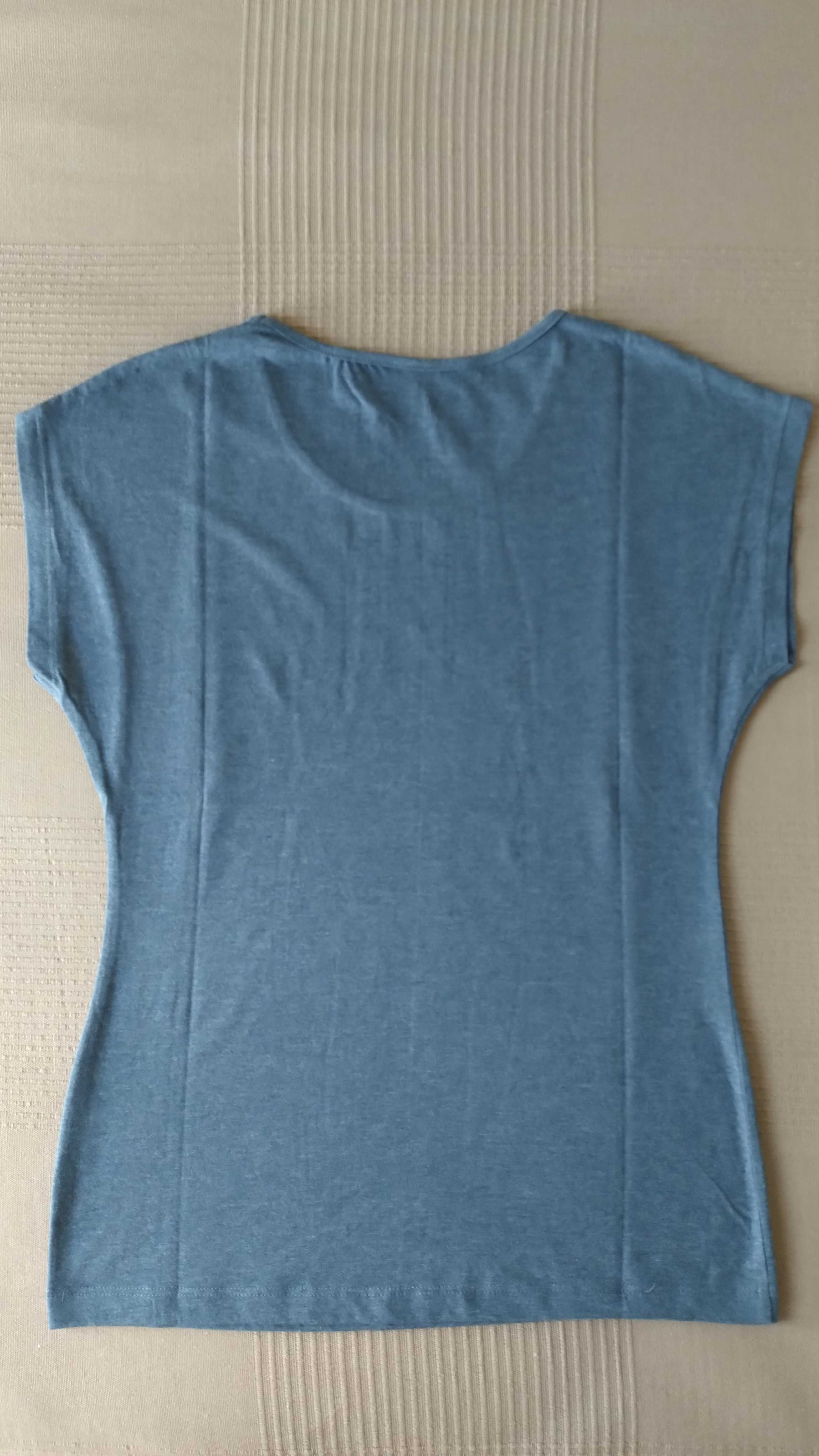 Nowy t-shirt damski Carry - rozmiar S