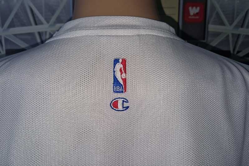 Los Angeles Lakers NBA Champion Europe 1999-00 training shirt size: XL