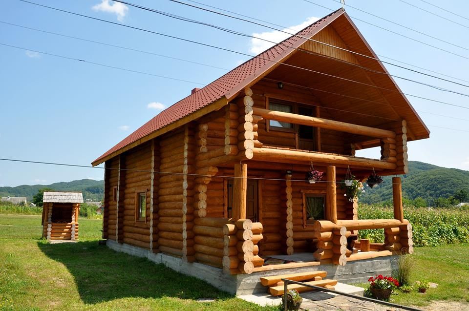 Будинки зі зрубу.