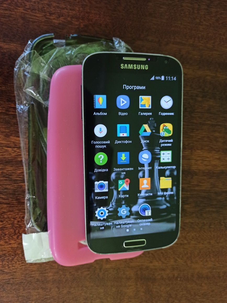 Надійний Samsung Galaxy S4 I9500 чорний