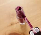 Huda Beauty Liquid Matte Lipstick